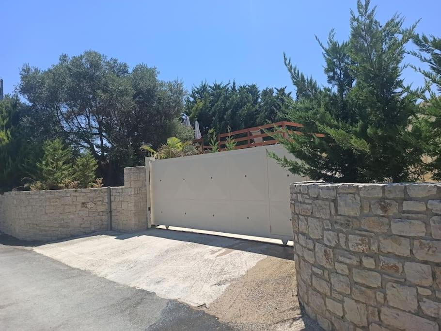 Villa Ikaros Kalamítsion Amigdhálion Exterior foto